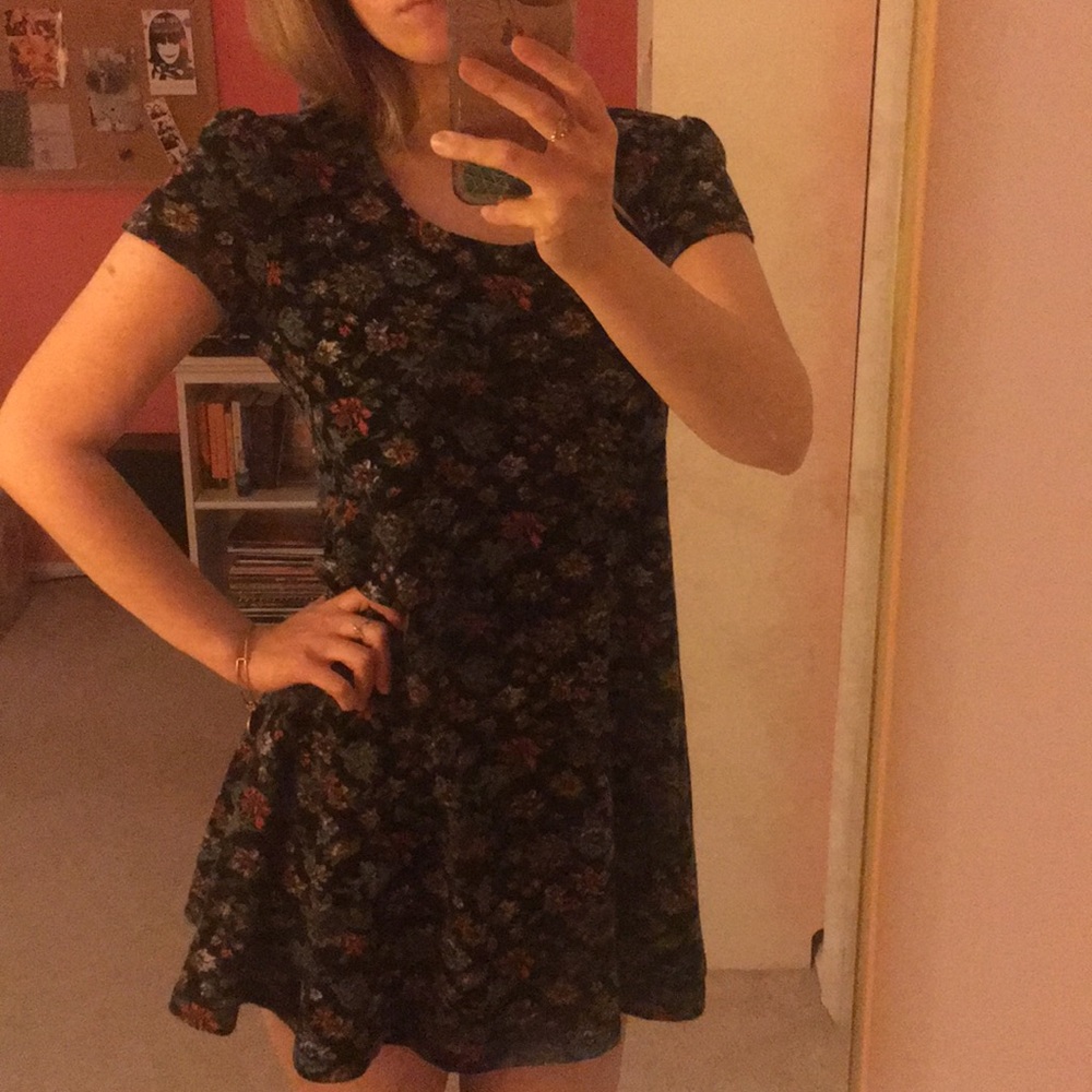 Patterned dress